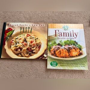 Family Recipes Cookbook Set
